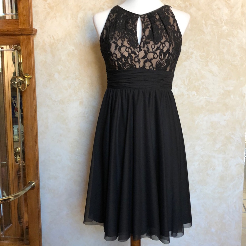 Jessica Howard Black Lace Halter Midi Dress